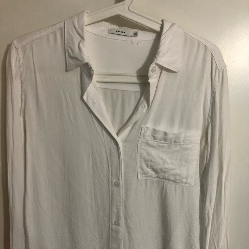 Aritzia talula white long sleeve blouse
